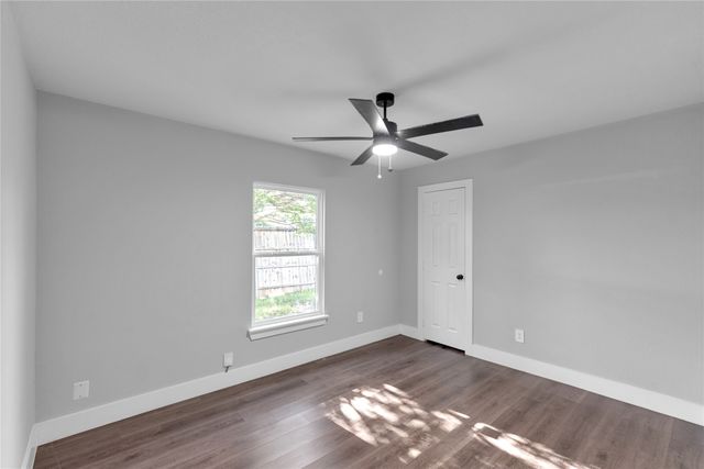 416 Cross Cut Drive, Arlington, TX 76018