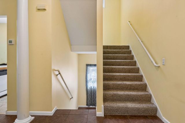 2433 Columbus Court, Minneapolis, MN 55404