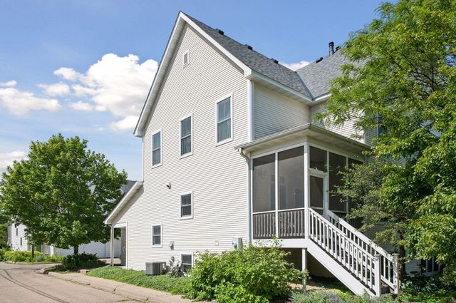 2433 Columbus Court, Minneapolis, MN 55404