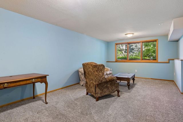2433 Columbus Court, Minneapolis, MN 55404