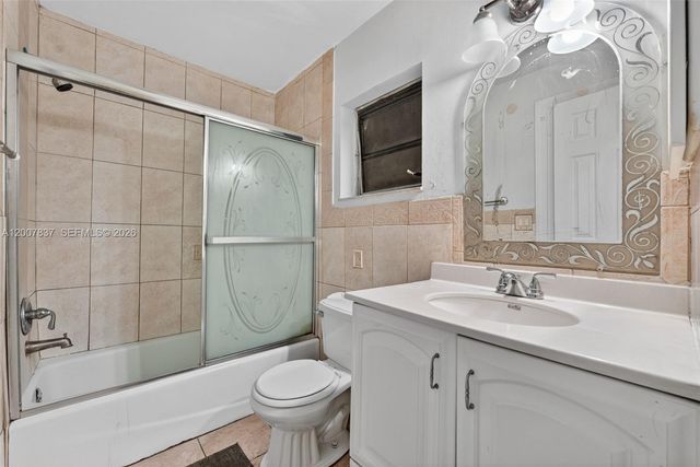 4921 NW 15th Ave, Deerfield Beach, FL 33064