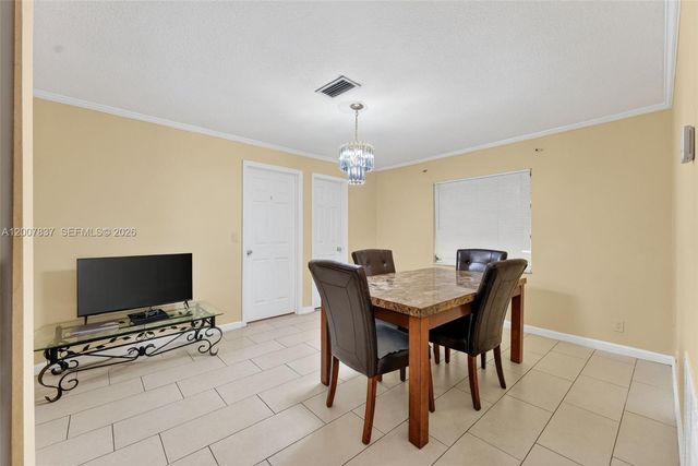 4921 NW 15th Ave, Deerfield Beach, FL 33064