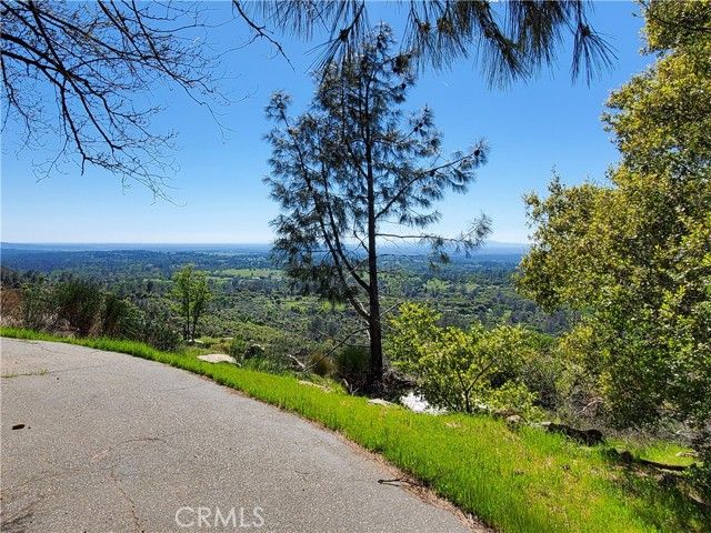 184 Peak View Drive, Oroville, CA 95966