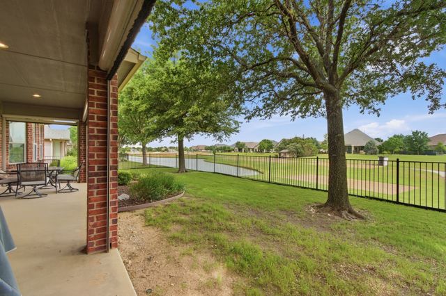 9601 Grandview Drive, Denton, TX 76207