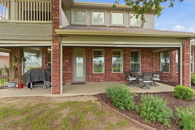 9601 Grandview Drive, Denton, TX 76207