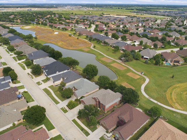 9601 Grandview Drive, Denton, TX 76207