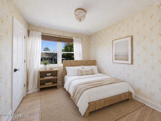 8 Woolley Street, Monmouth Beach, NJ 07750