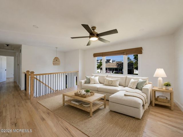 8 Woolley Street, Monmouth Beach, NJ 07750