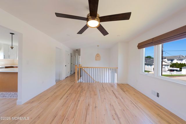 8 Woolley Street, Monmouth Beach, NJ 07750