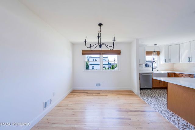 8 Woolley Street, Monmouth Beach, NJ 07750