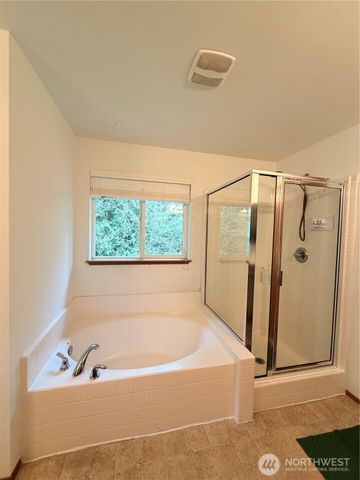 615 Monarch Boulevard, Mount Vernon, WA 98273