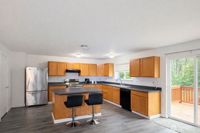 615 Monarch Boulevard, Mount Vernon, WA 98273