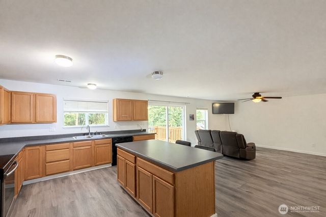 615 Monarch Boulevard, Mount Vernon, WA 98273