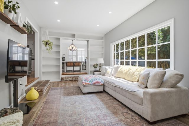 740 Shamrock Lane, Charleston, SC 29412