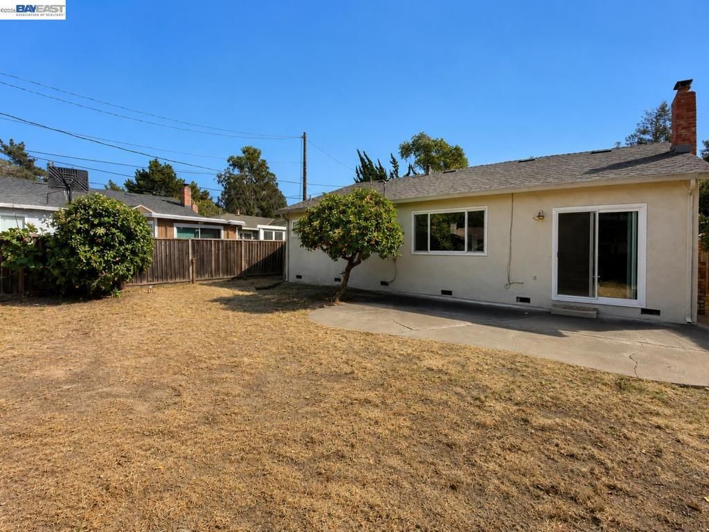 Image 19 of property listing at 38190 Camden St, Fremont, CA 94536