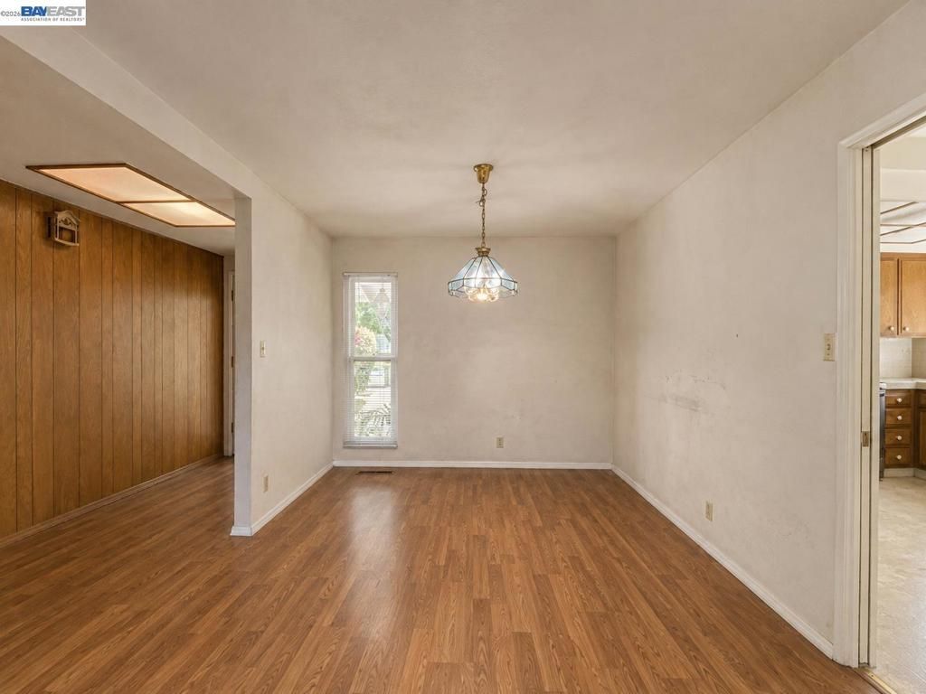 Image 4 of property listing at 38190 Camden St, Fremont, CA 94536