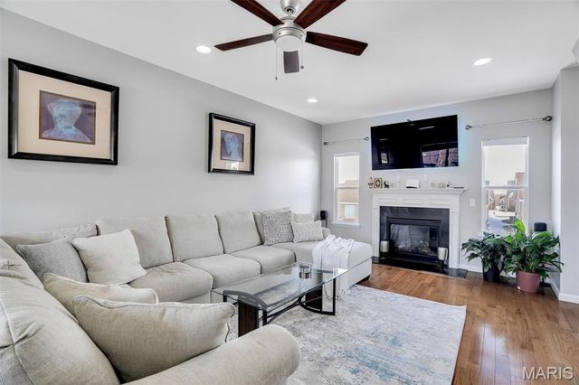 1051 Timber Creek Lane, Imperial, MO 63052