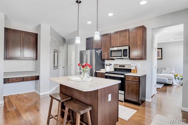 1051 Timber Creek Lane, Imperial, MO 63052