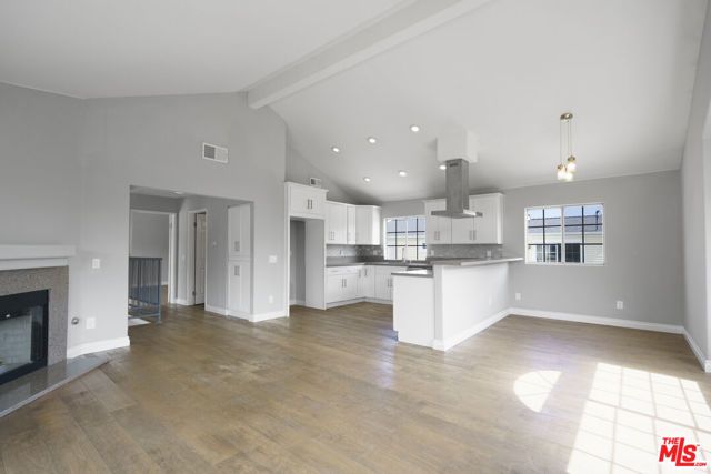 26121 Oak Street A, Lomita, CA 90717