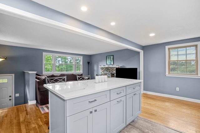 23 Cranberry Circle, Carver, MA 02330