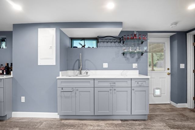 23 Cranberry Circle, Carver, MA 02330