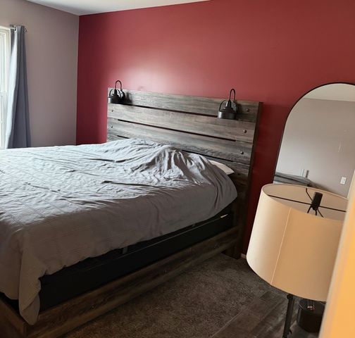 373 Ferndale Court C2, Schaumburg, IL 60193