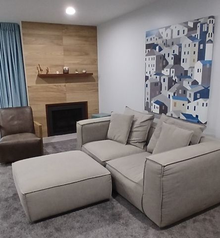 373 Ferndale Court C2, Schaumburg, IL 60193