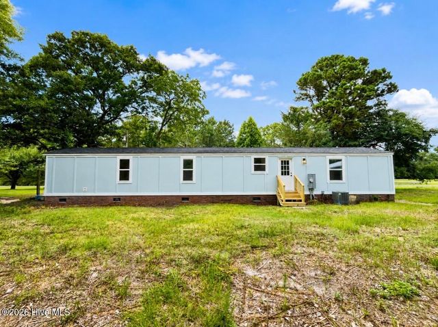 5431 Cardinal Road SW, Ocean Isle Beach, NC 28469