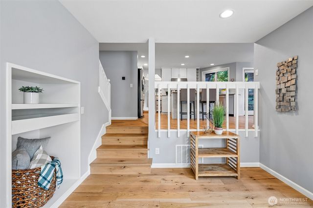 1011 16th Court, Mukilteo, WA 98275