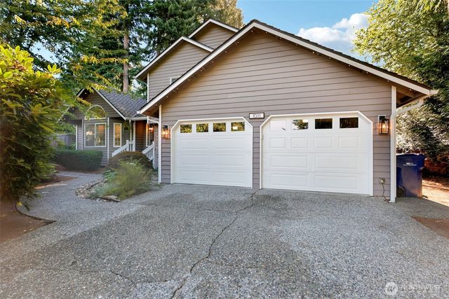 1011 16th Court, Mukilteo, WA 98275
