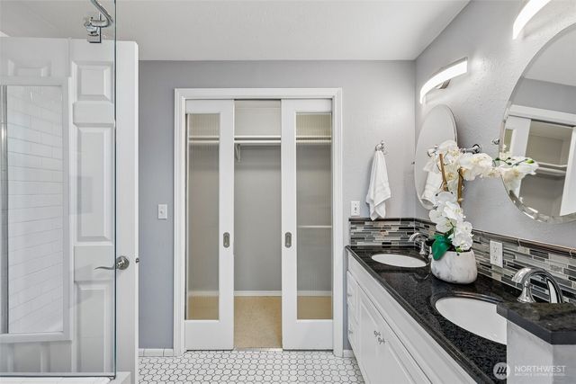1011 16th Court, Mukilteo, WA 98275