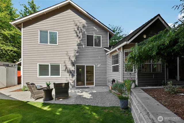 1011 16th Court, Mukilteo, WA 98275