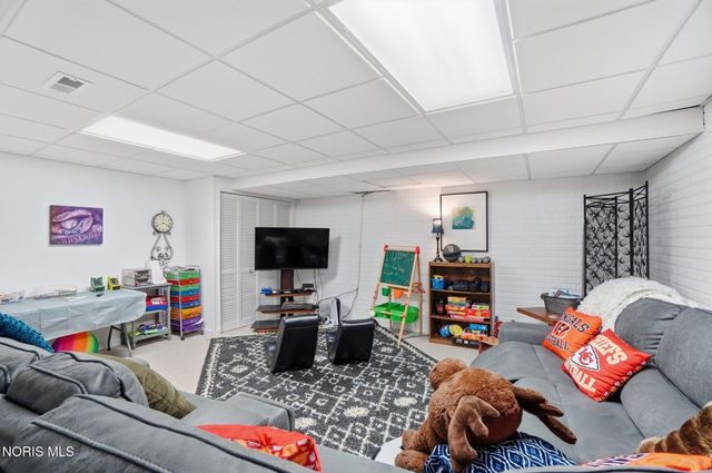 5862 Summer Place Drive, Sylvania, OH 43560