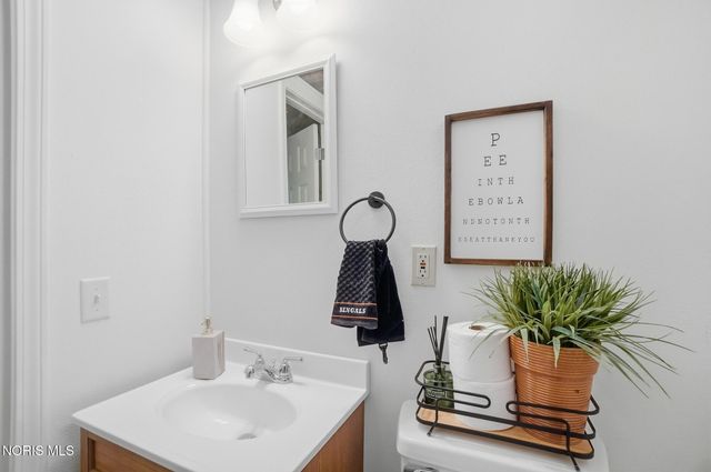 5862 Summer Place Drive, Sylvania, OH 43560