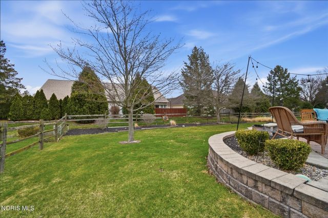 5862 Summer Place Drive, Sylvania, OH 43560