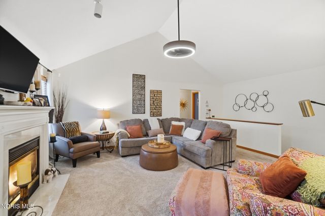 5862 Summer Place Drive, Sylvania, OH 43560