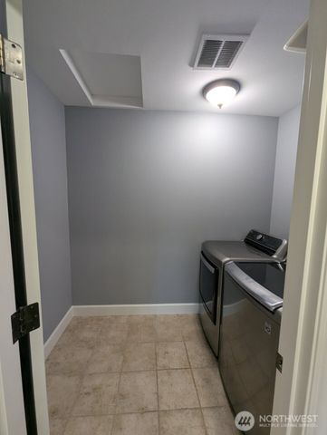 2300 NE Solar View Court, Poulsbo, WA 98370