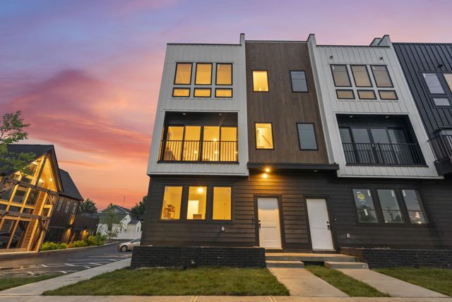 1087 W 3rd Avenue, Columbus, OH 43212