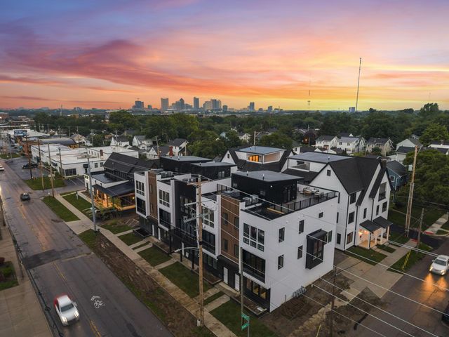 1087 W 3rd Avenue, Columbus, OH 43212