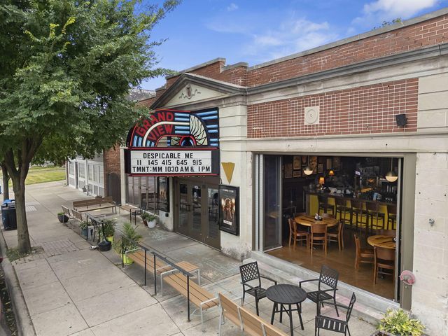 1087 W 3rd Avenue, Columbus, OH 43212