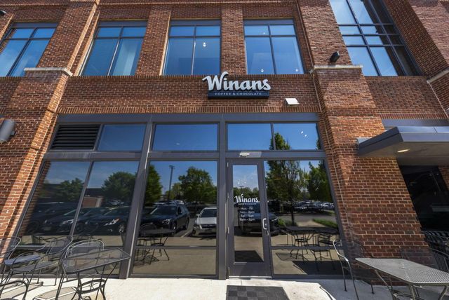 1087 W 3rd Avenue, Columbus, OH 43212