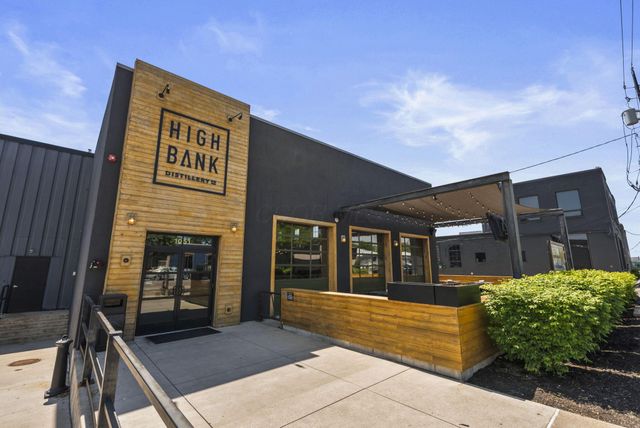 1087 W 3rd Avenue, Columbus, OH 43212