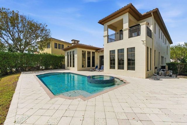 9460 Eden Manor, Parkland, FL 33076