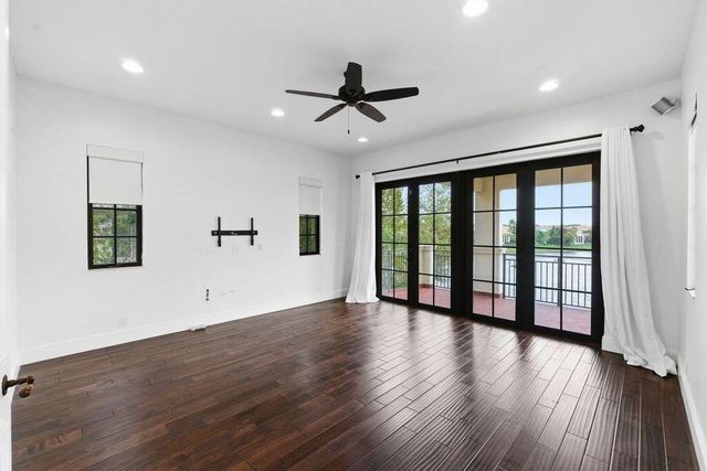 9460 Eden Manor, Parkland, FL 33076