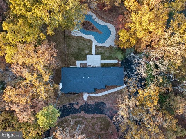 40 E CENTENNIAL DR, Medford, NJ 08055