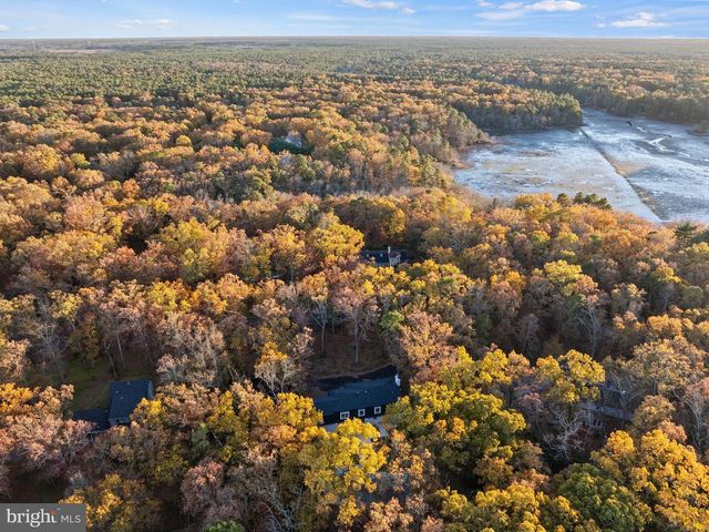 40 E CENTENNIAL DR, Medford, NJ 08055