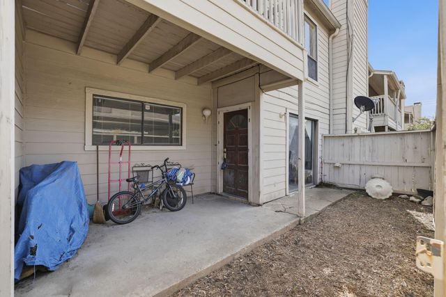 9582 Windswept Lane 9582, Houston, TX 77063