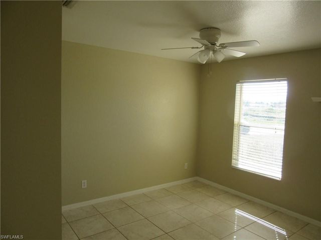 269-271 SW 4th ST, Cape Coral, FL 33991