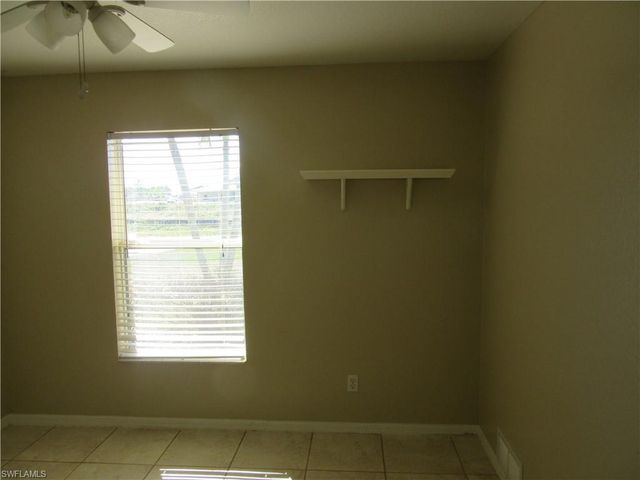 269-271 SW 4th ST, Cape Coral, FL 33991