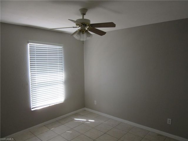 269-271 SW 4th ST, Cape Coral, FL 33991